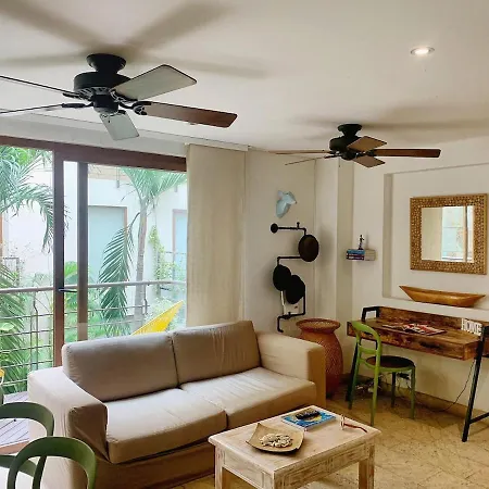 New Cozy 2 Bd In The Heart Os Historical Center Apartment